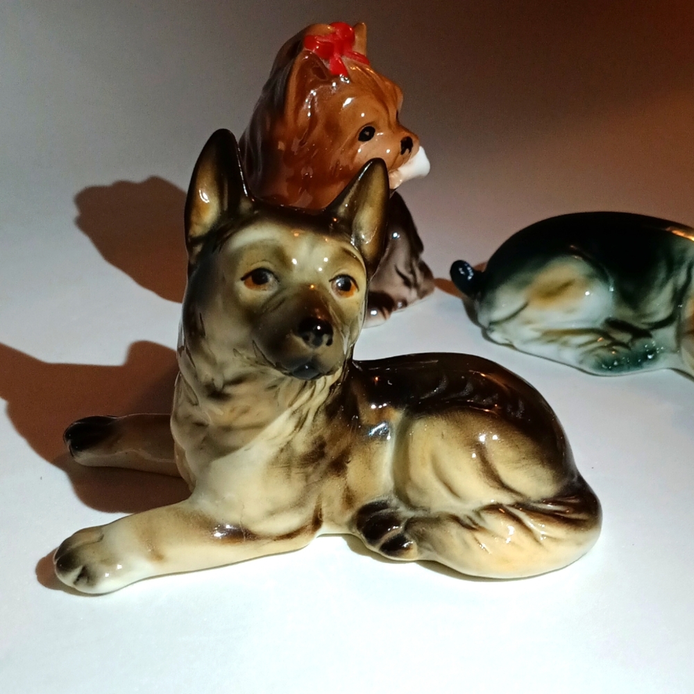 Ceramic dogs figurines - Picture 5 of 6